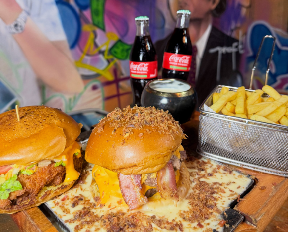 Hambúrguer artesanal com fritas da Wallstreet